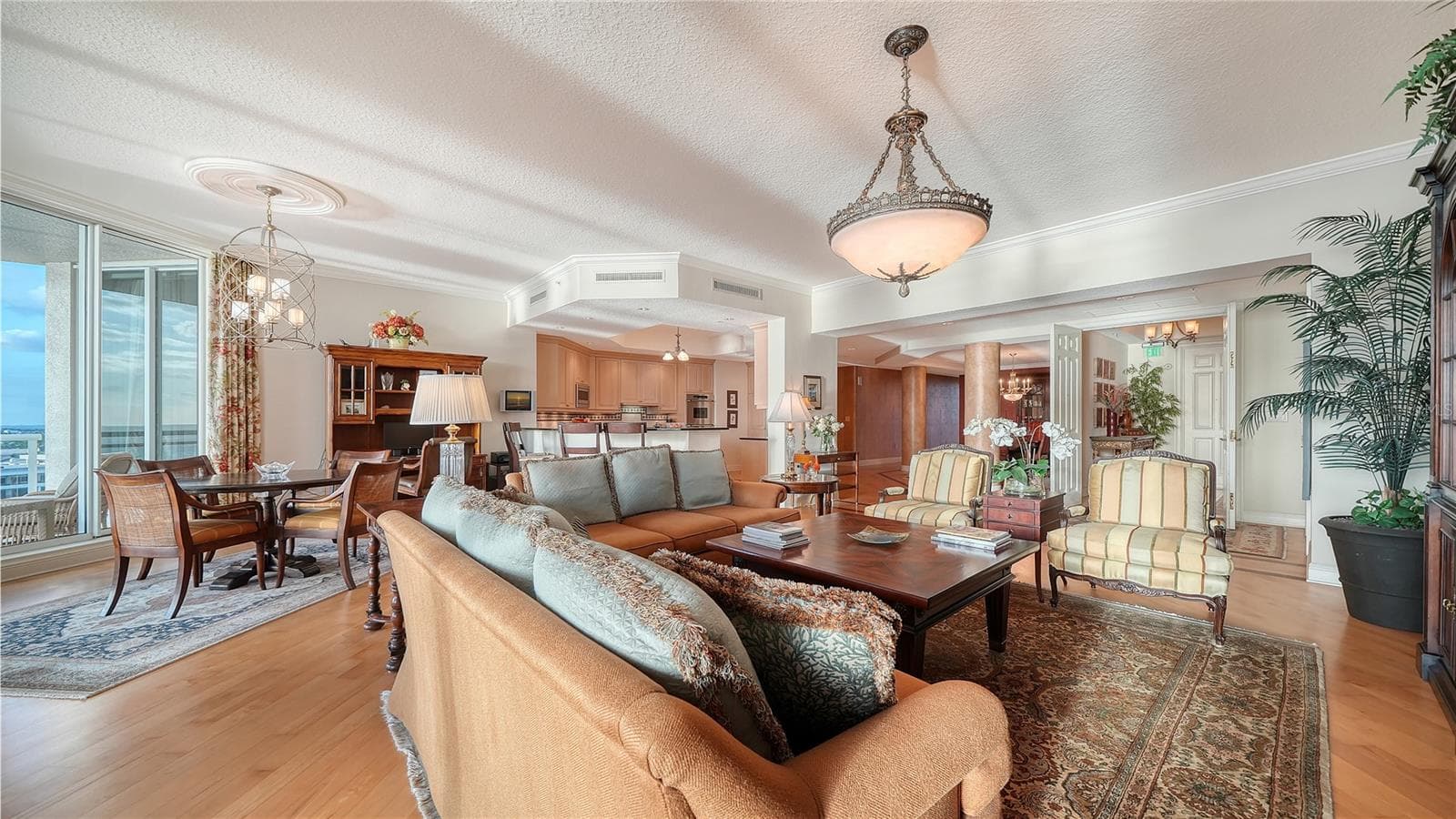 Condominium at 1300 BENJAMIN FRANKLIN DR #1003, SARASOTA, photo 29 of 91