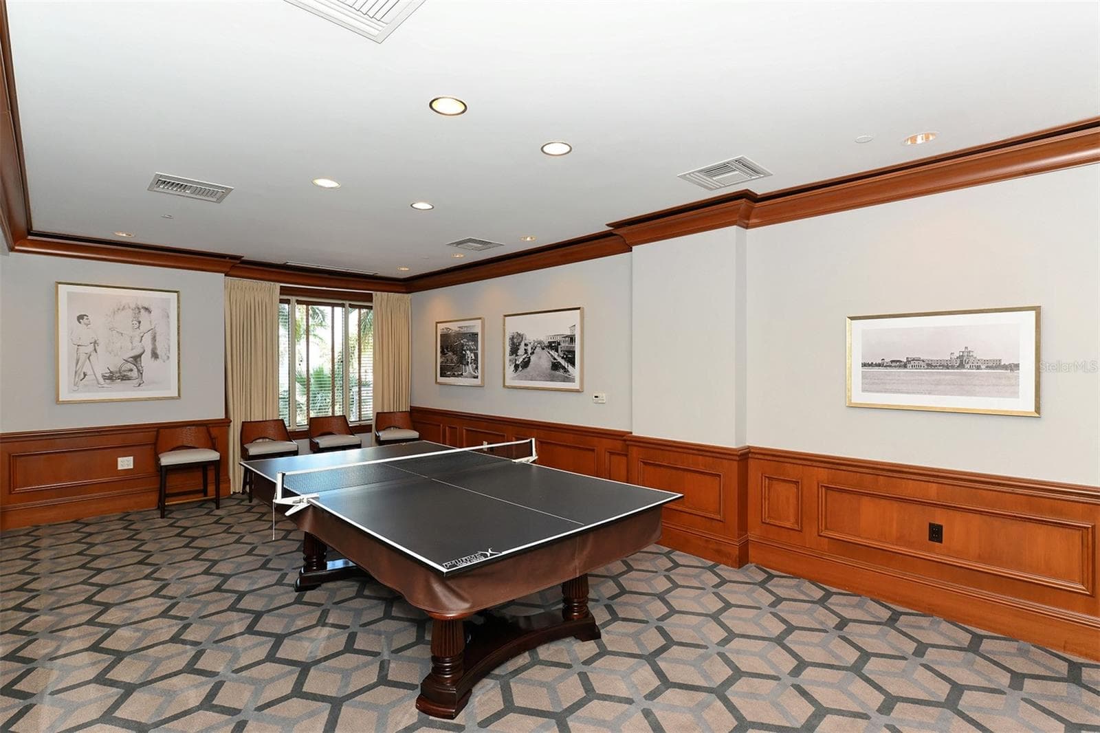 Condominium at 1300 BENJAMIN FRANKLIN DR #1003, SARASOTA, photo 82 of 91
