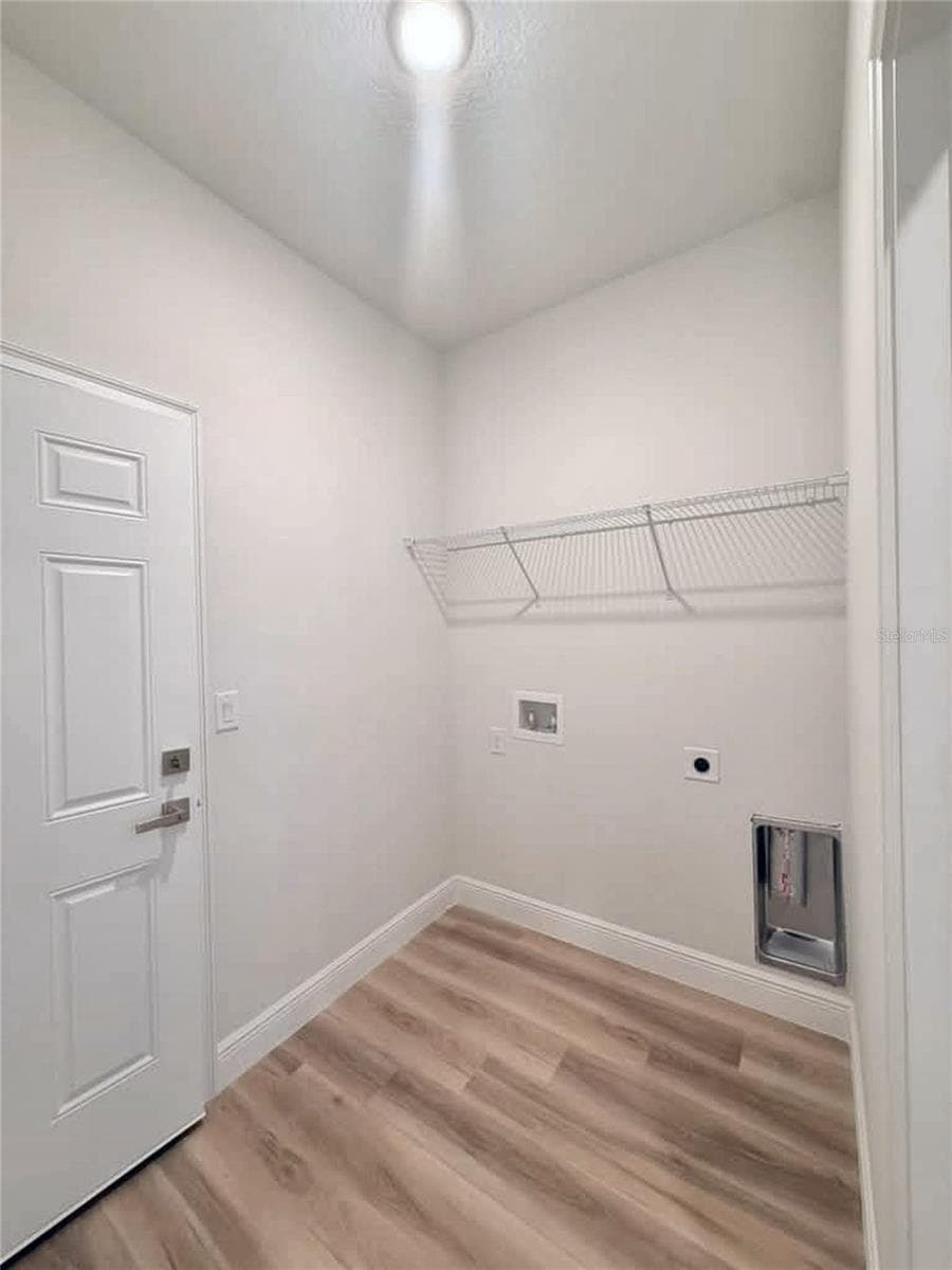 Single Family Residence at 14650 SW 68TH TER, OCALA, photo 14 of 17