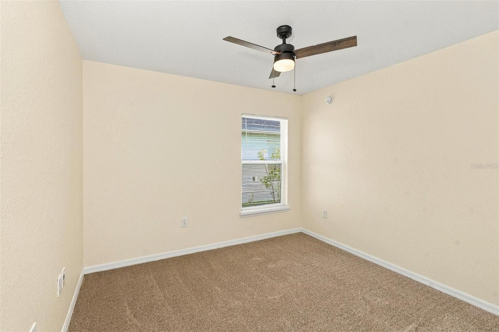 Single Family Residence at 2021 HARVEST LANDING CIR, LAKELAND, photo 19 of 30