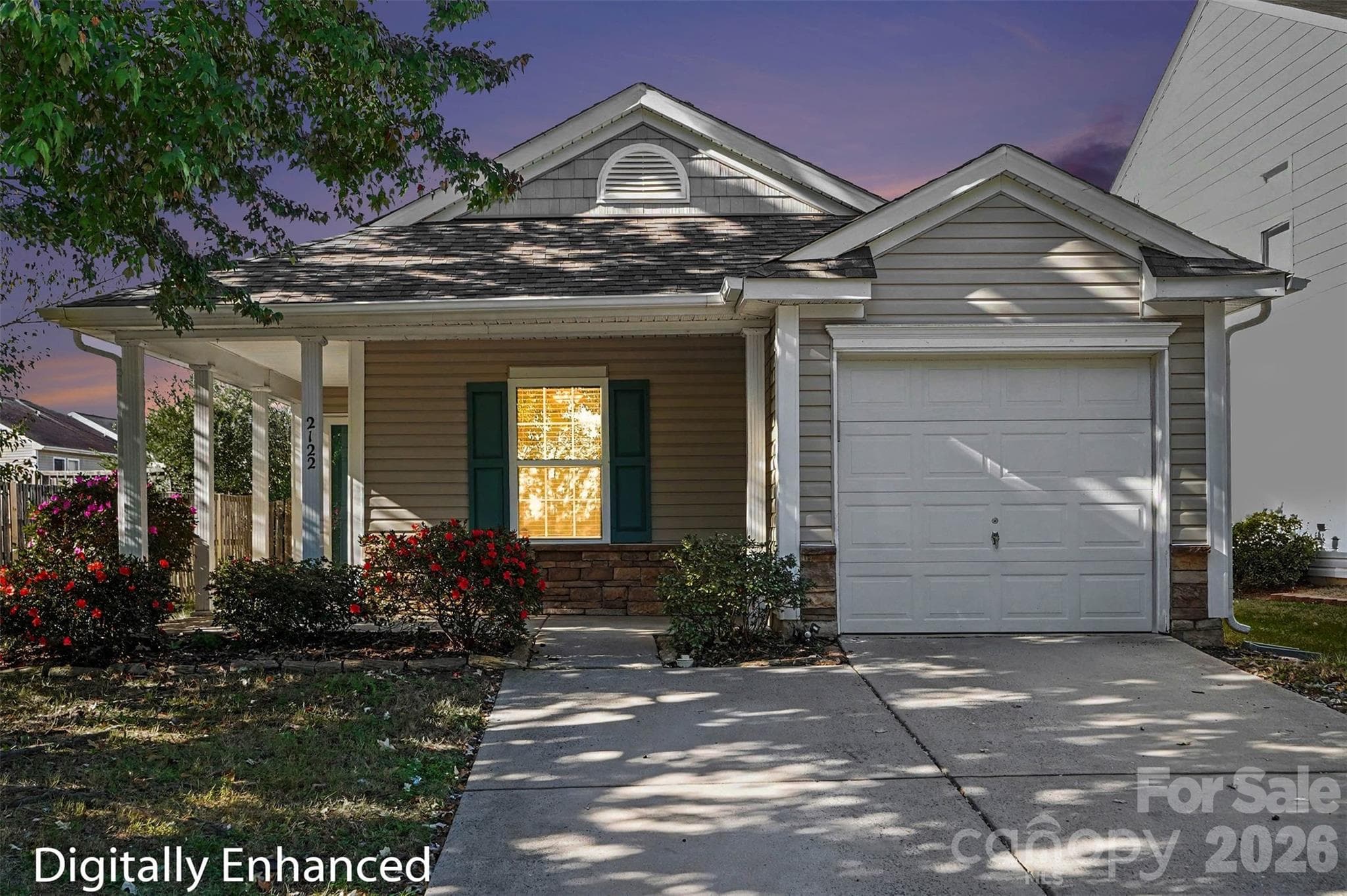 Single Family Residence at 2122 Buckleigh Drive, Charlotte, photo 2 of 27