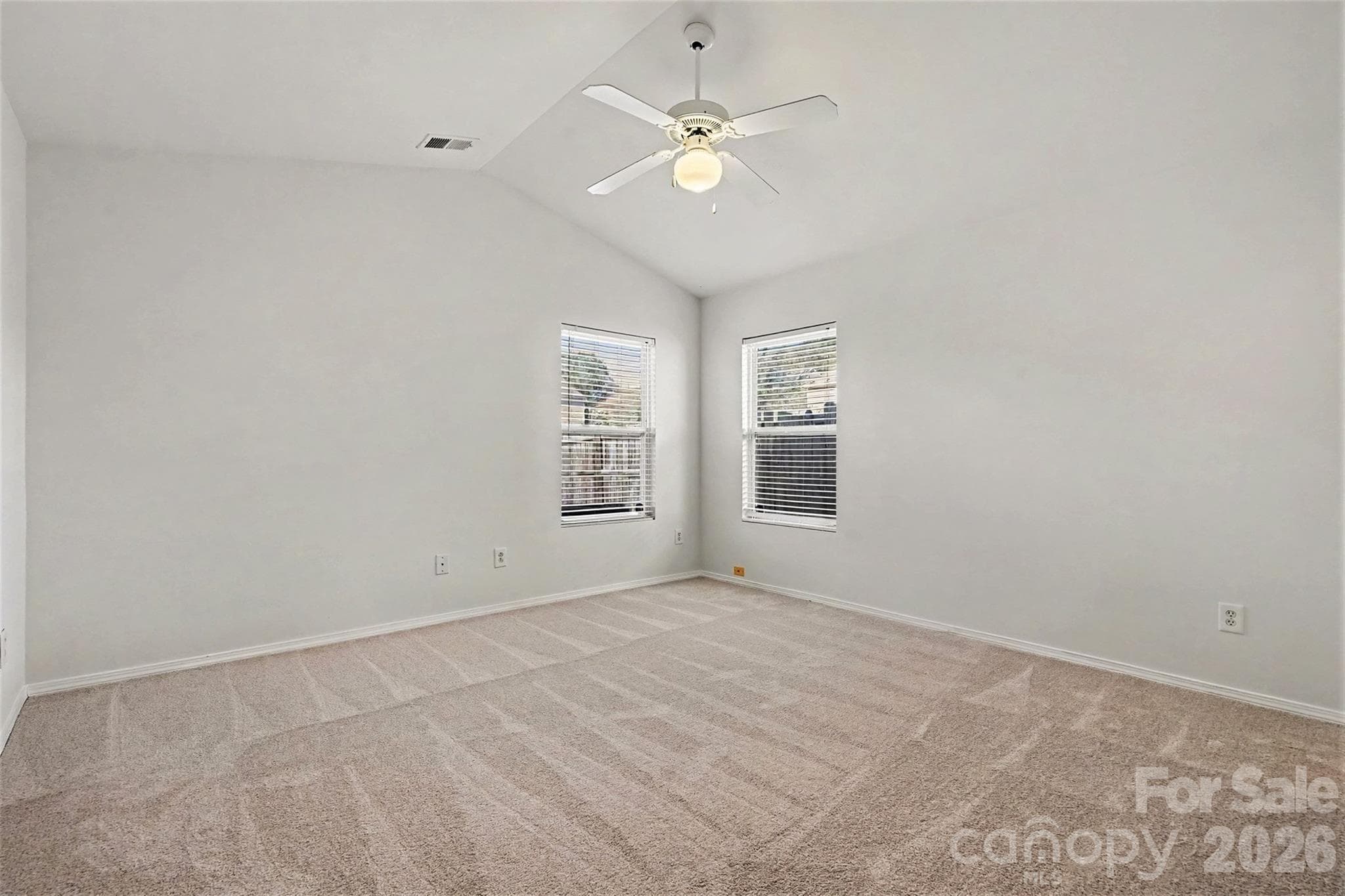 Single Family Residence at 2122 Buckleigh Drive, Charlotte, photo 16 of 27