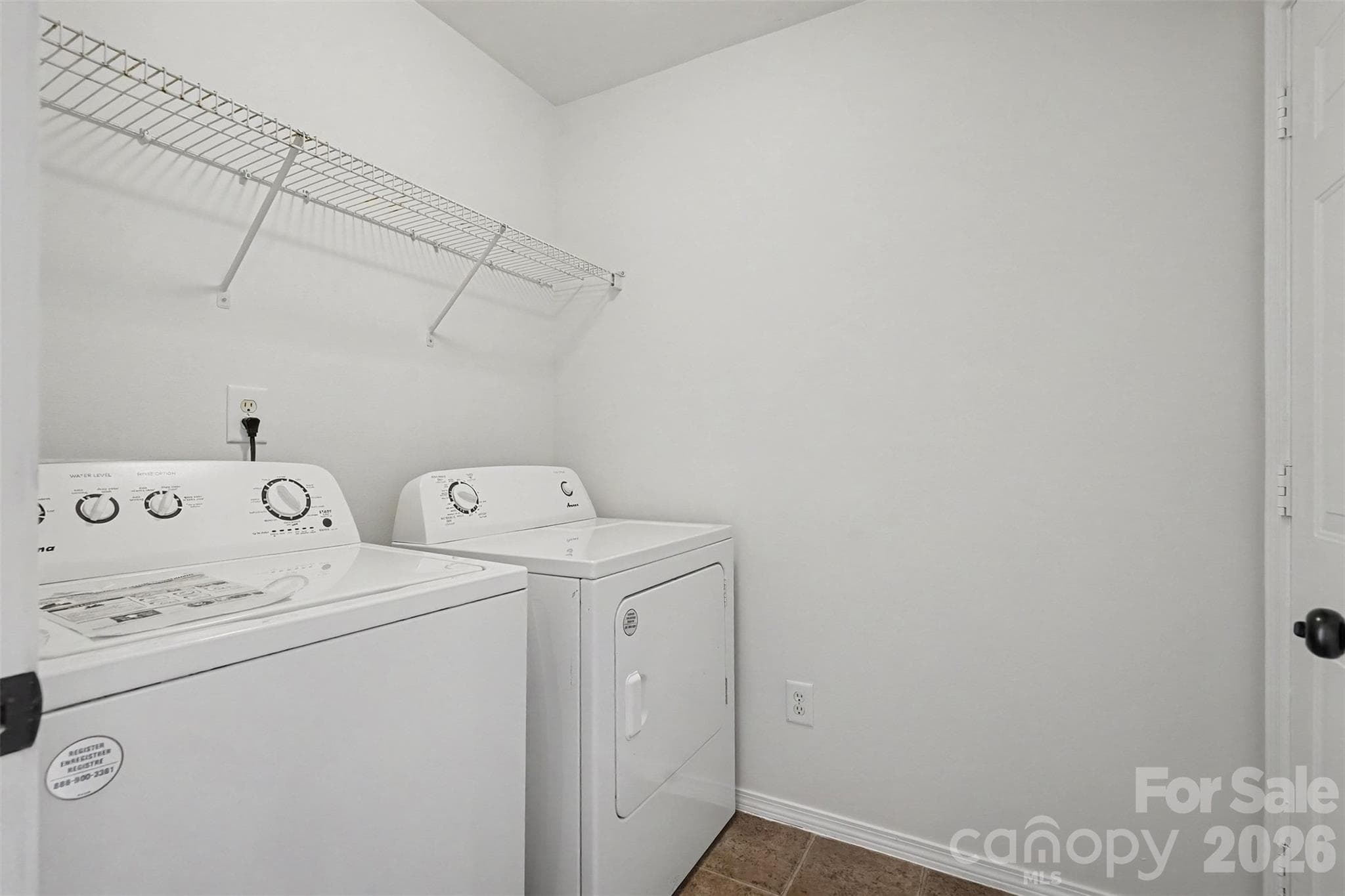 Single Family Residence at 2122 Buckleigh Drive, Charlotte, photo 24 of 27