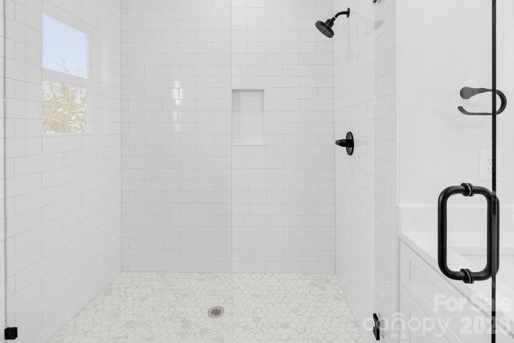 Single Family Residence at 1437 10th Avenue SW, Hickory, photo 21 of 27