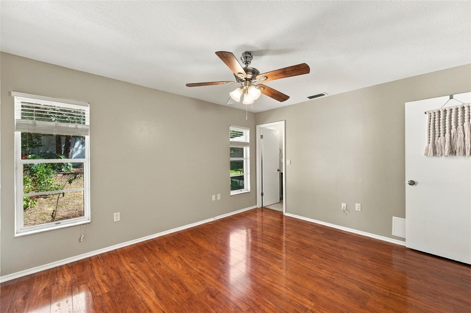 Single Family Residence at 2383 GROVE VALLEY AVE, PALM HARBOR, photo 25 of 60