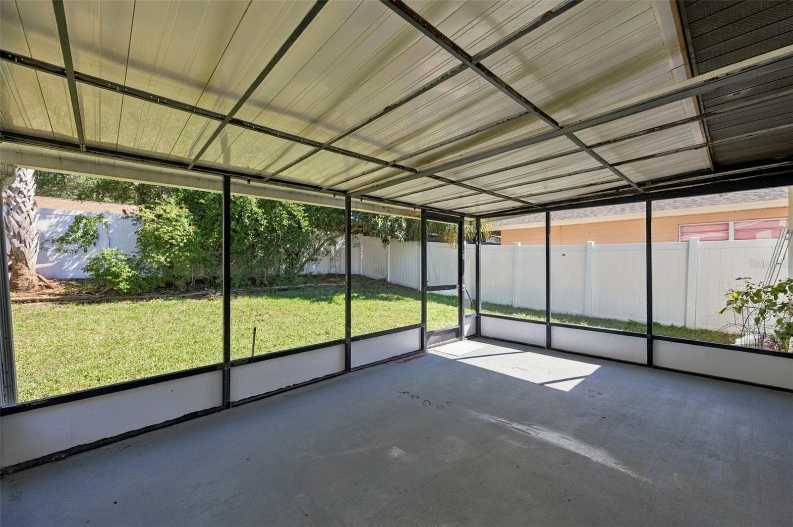 Single Family Residence at 2383 GROVE VALLEY AVE, PALM HARBOR, photo 39 of 60