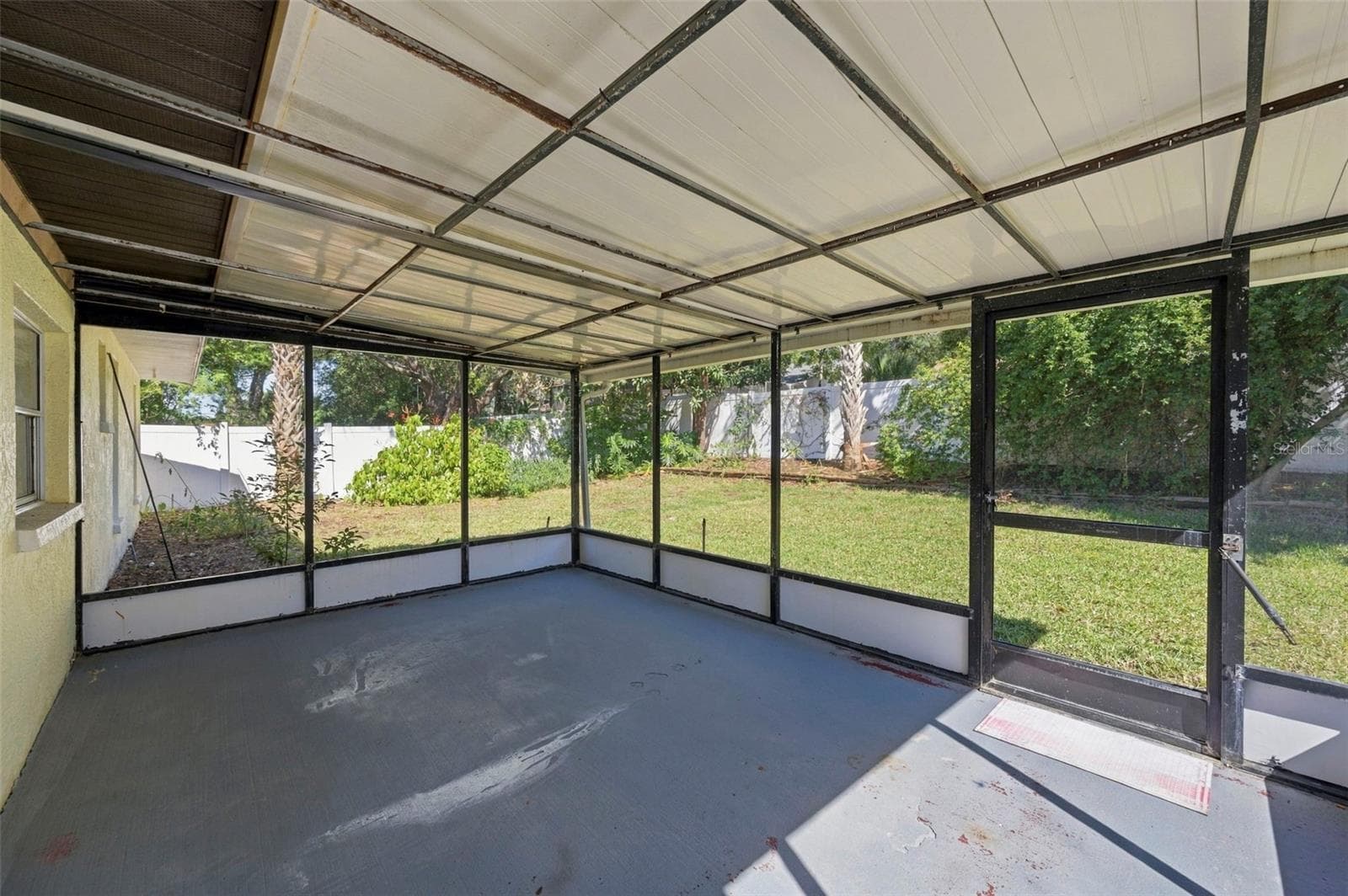 Single Family Residence at 2383 GROVE VALLEY AVE, PALM HARBOR, photo 40 of 60