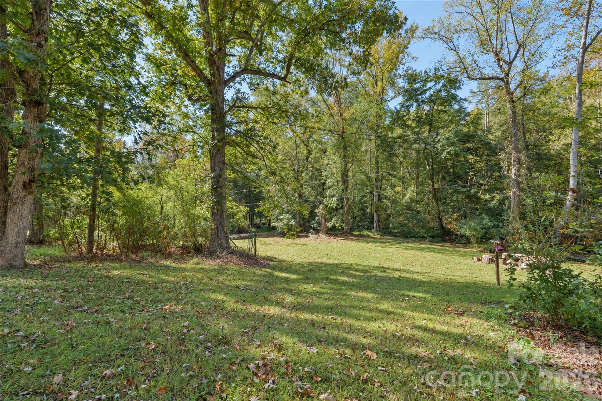 Single Family Residence at 4409 Magnolia Lane, Hudson, photo 4 of 45