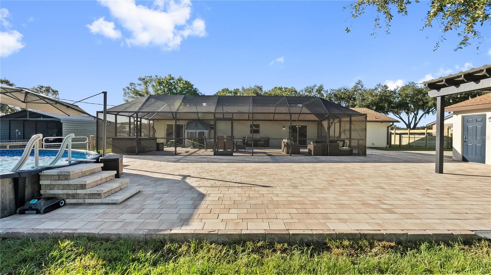 Single Family Residence at 310 MOCCASIN HOLLOW RD, LITHIA, photo 38 of 48