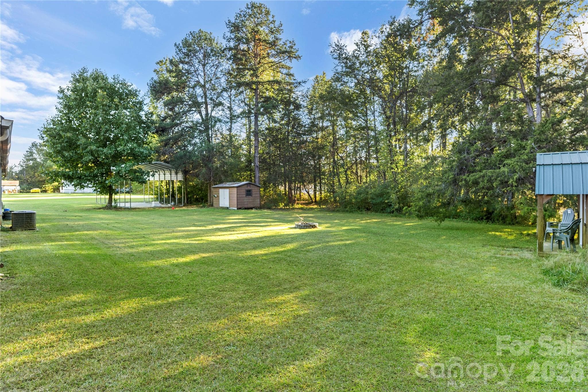 Single Family Residence at 1875 Davis Circle, Clover, photo 8 of 31