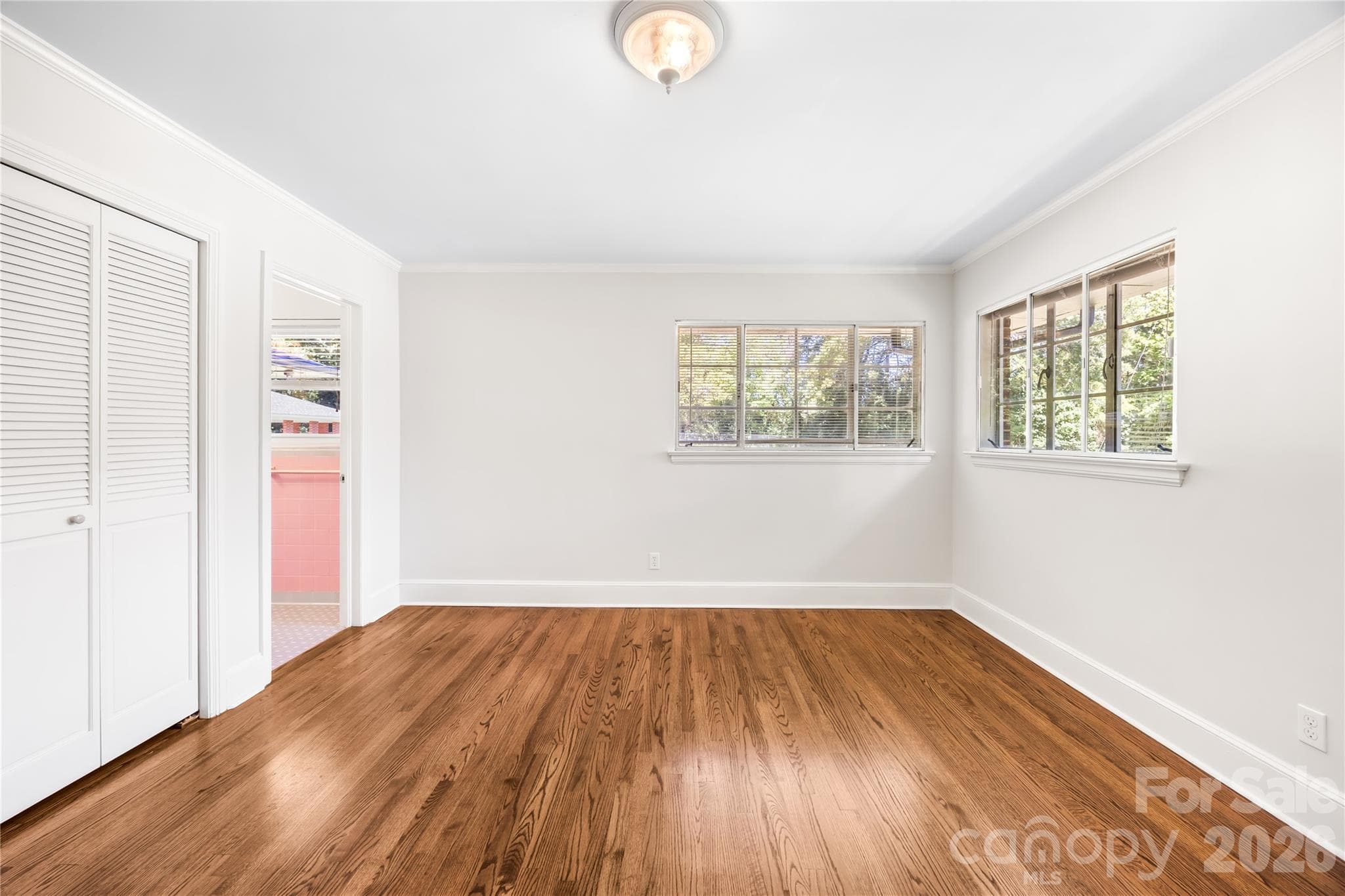 Single Family Residence at 1920 Marlwood Circle, Charlotte, photo 14 of 24