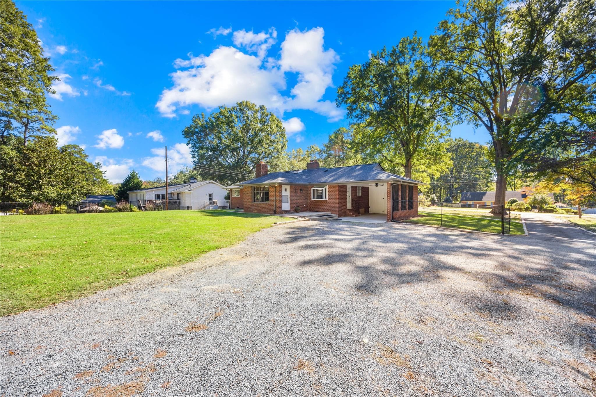 Single Family Residence at 1920 Marlwood Circle, Charlotte, photo 20 of 24