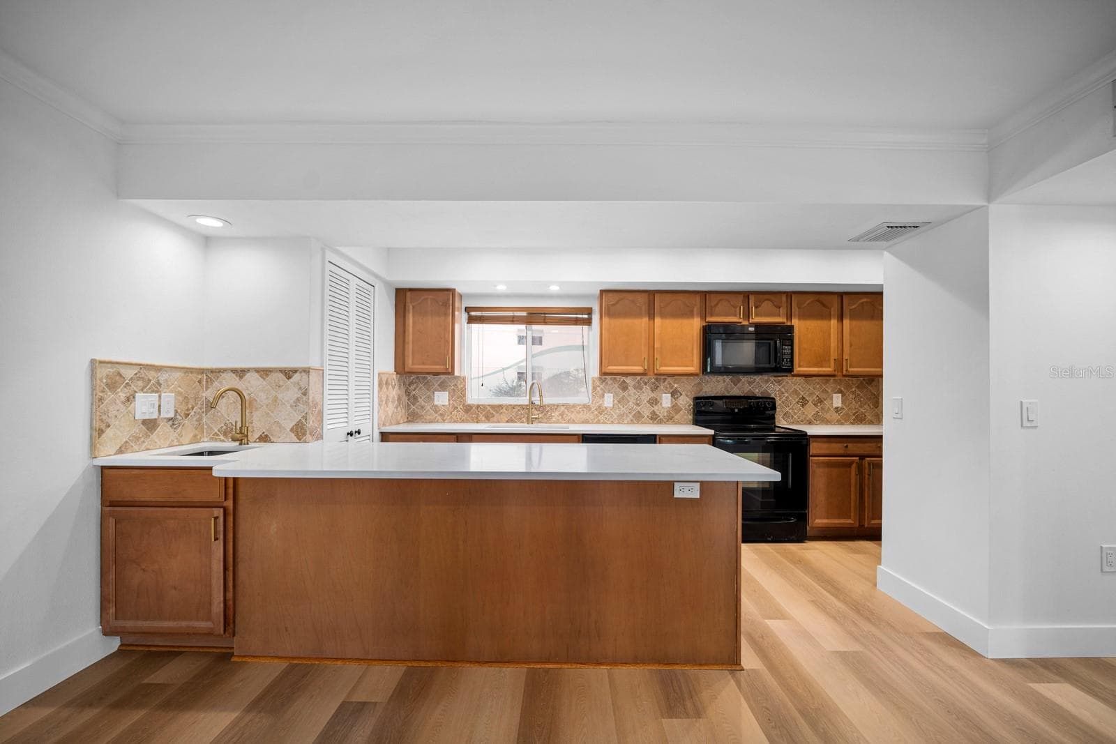 Condominium at 240 WINDWARD PSGE #1001, CLEARWATER, photo 22 of 46