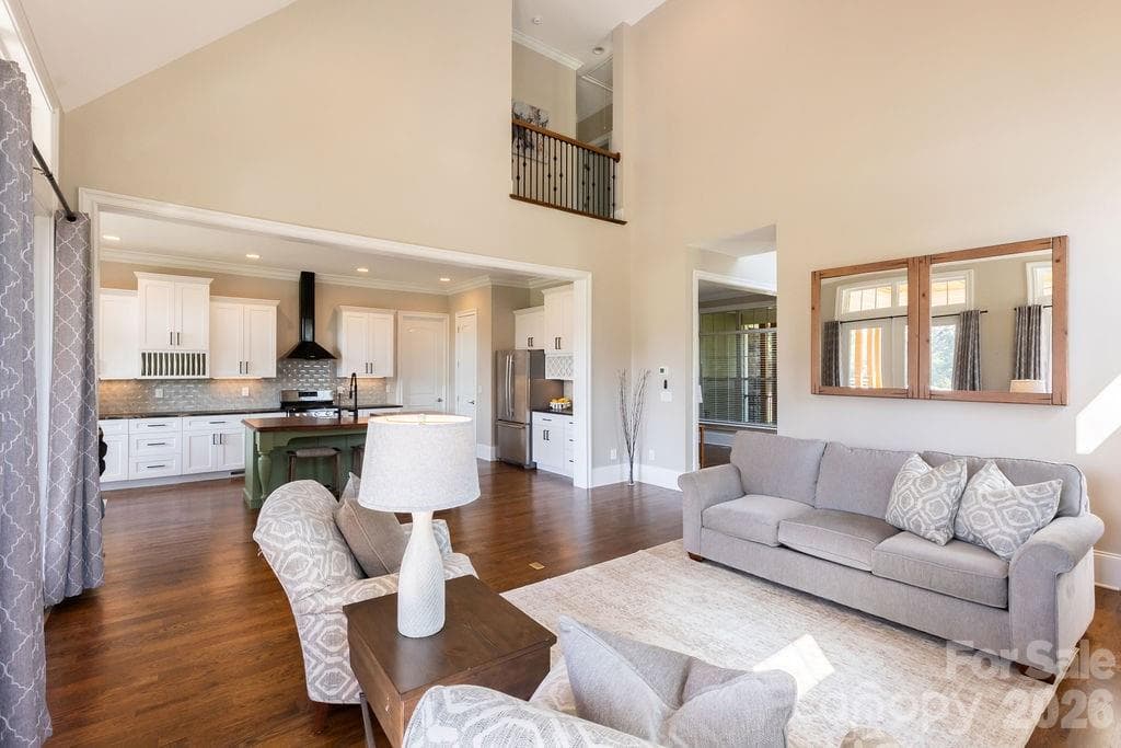 Single Family Residence at 7996 Malibu Pointe Lane, Denver, photo 23 of 42