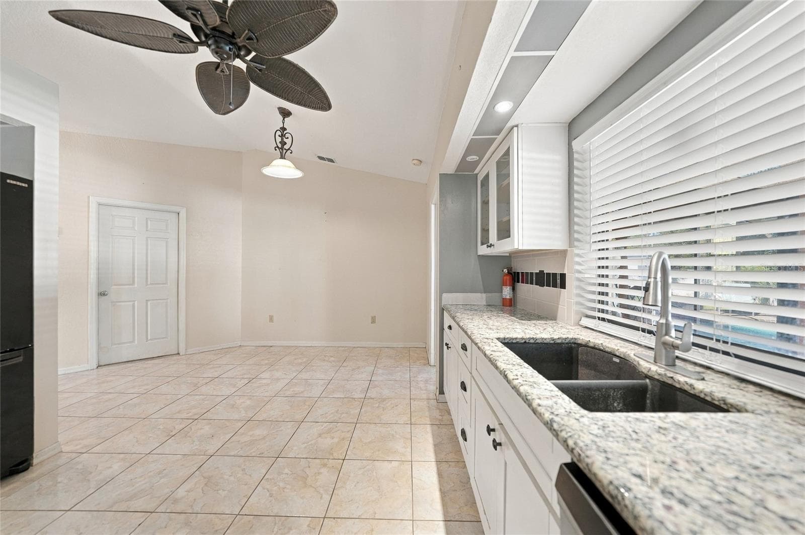 Single Family Residence at 880 PHYLLIS ST, PORT CHARLOTTE, photo 25 of 56