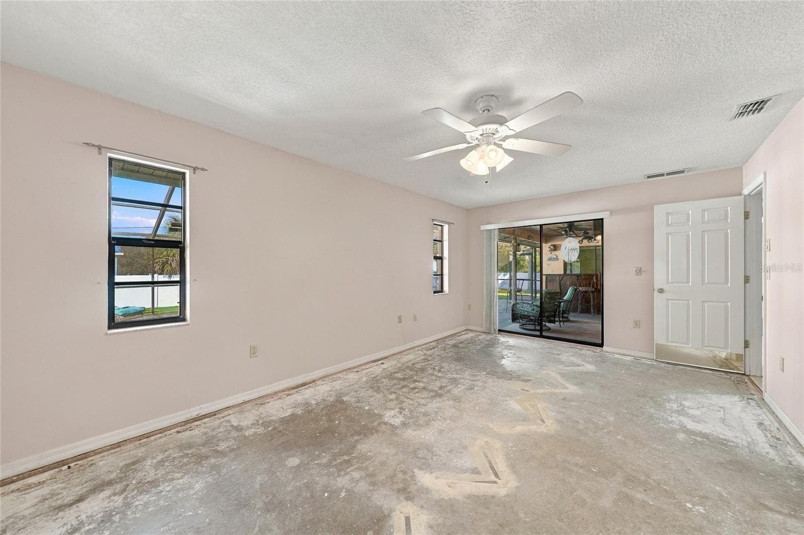 Single Family Residence at 880 PHYLLIS ST, PORT CHARLOTTE, photo 33 of 56