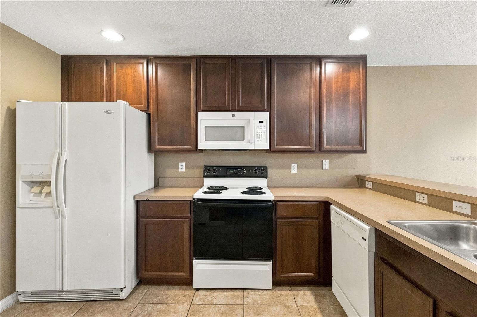 Kitchen - 3897 SILVERBELL LOOP, OVIEDO