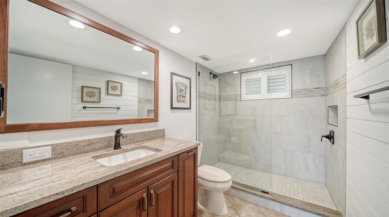 Condominium at 4712 OCEAN BLVD #W5, SARASOTA, photo 35 of 71