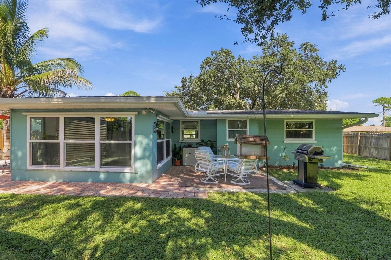 Single Family Residence at 945 HORIZON RD, VENICE, photo 5 of 24