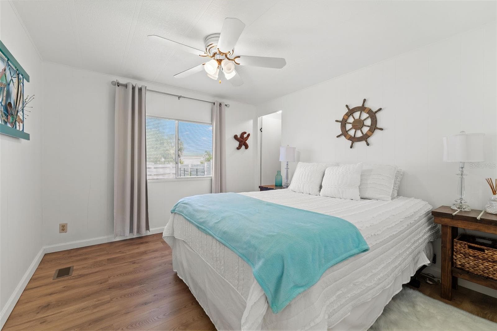 Manufactured Home at 4203 NETTLE RD, PORT CHARLOTTE, photo 18 of 50