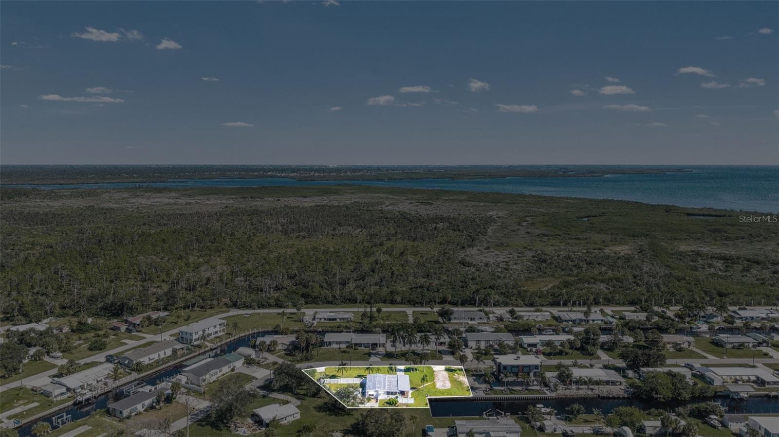 Manufactured Home at 4203 NETTLE RD, PORT CHARLOTTE, photo 41 of 50