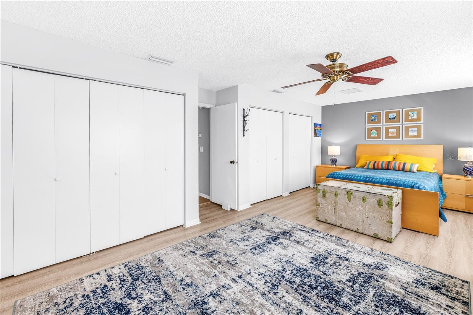 Condominium at 8473 17TH ST N, ST PETERSBURG, photo 21 of 37