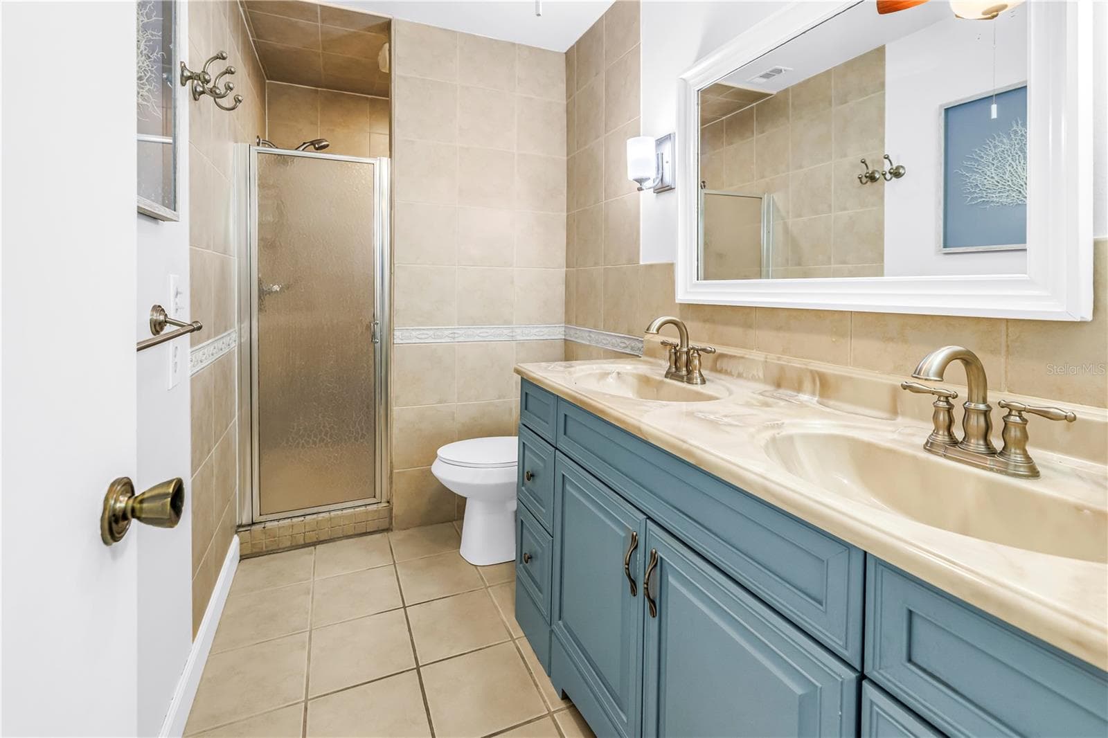 Primary Bathroom - 8473 17TH ST N, ST PETERSBURG