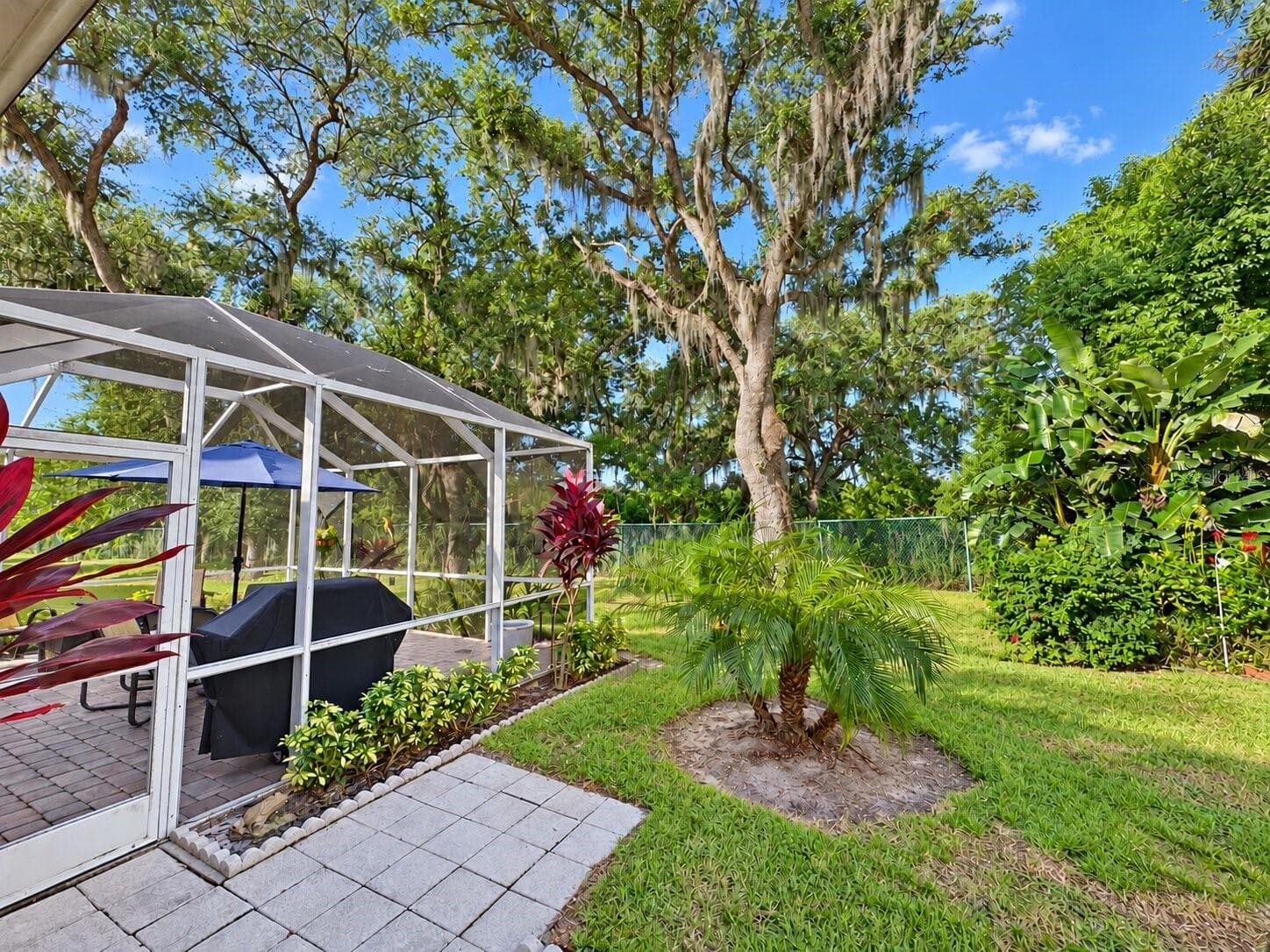 Single Family Residence at 5808 GARDEN LAKES FERN, BRADENTON, photo 19 of 38