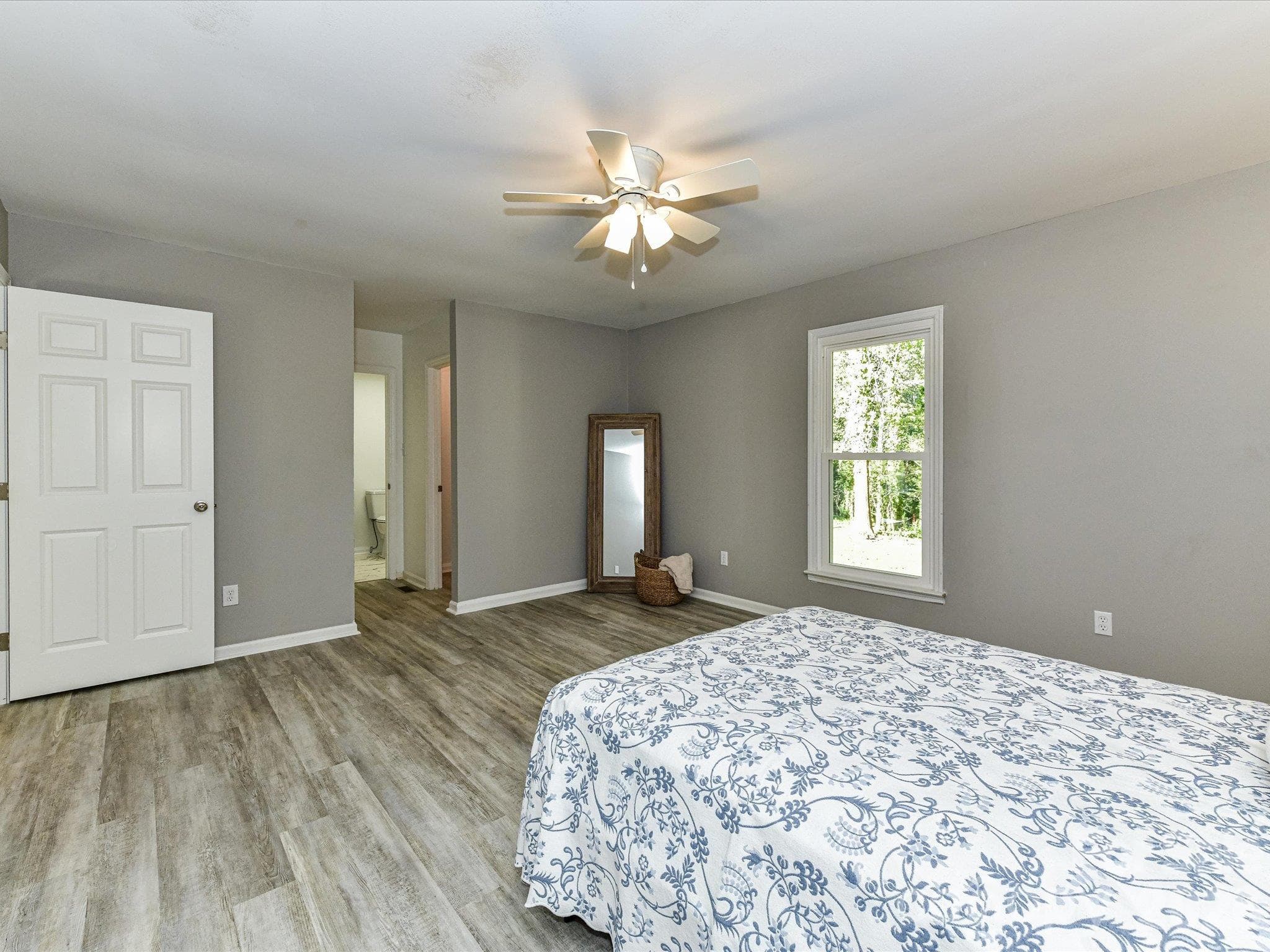Single Family Residence at 5509 Morgan Mill Road, Monroe, photo 18 of 41