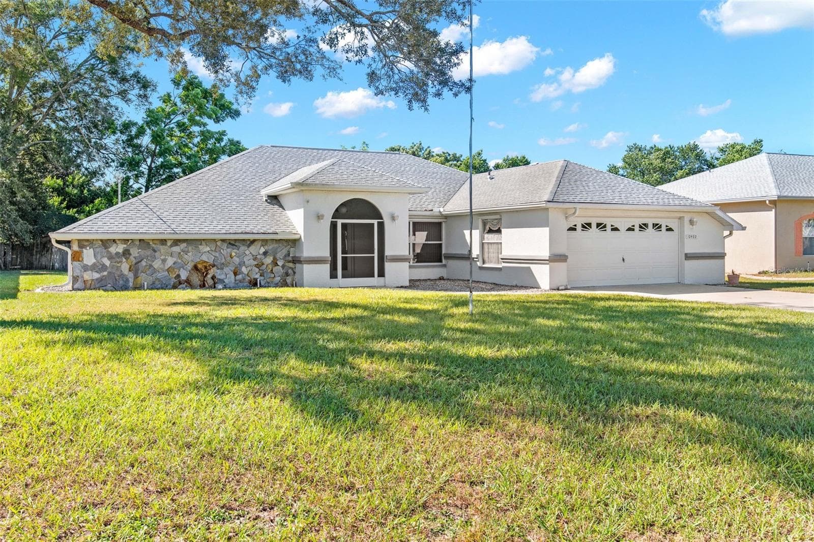 Single Family Residence at 10460 UTAH ST, SPRING HILL, photo 3 of 49