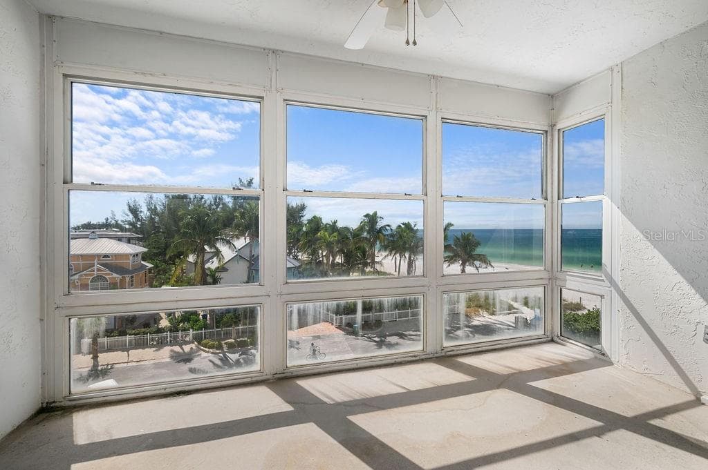 Condominium at 5200 GULF DR #406, HOLMES BEACH, photo 3 of 22