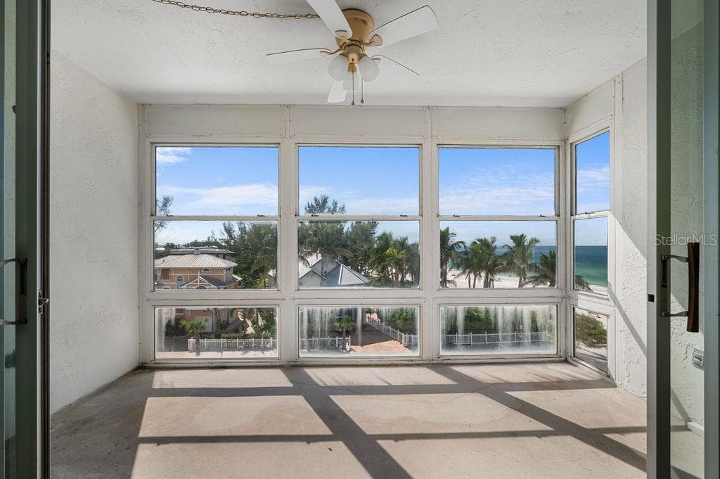 Condominium at 5200 GULF DR #406, HOLMES BEACH, photo 4 of 22