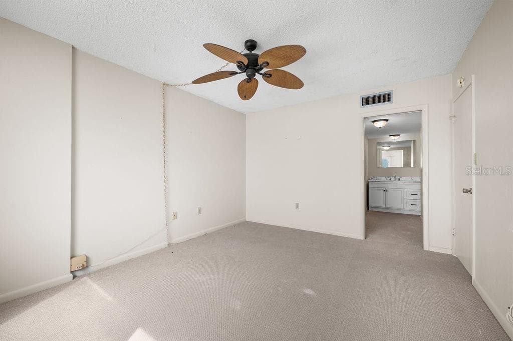 Condominium at 5200 GULF DR #406, HOLMES BEACH, photo 11 of 22