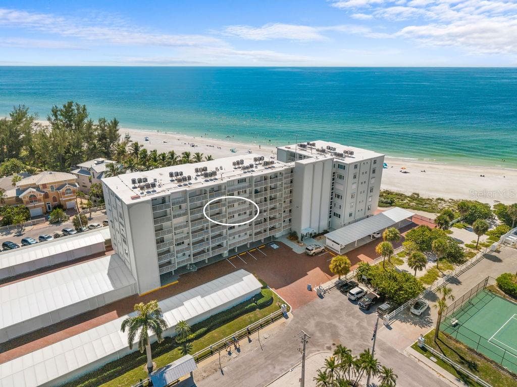 Condominium at 5200 GULF DR #406, HOLMES BEACH, photo 19 of 22
