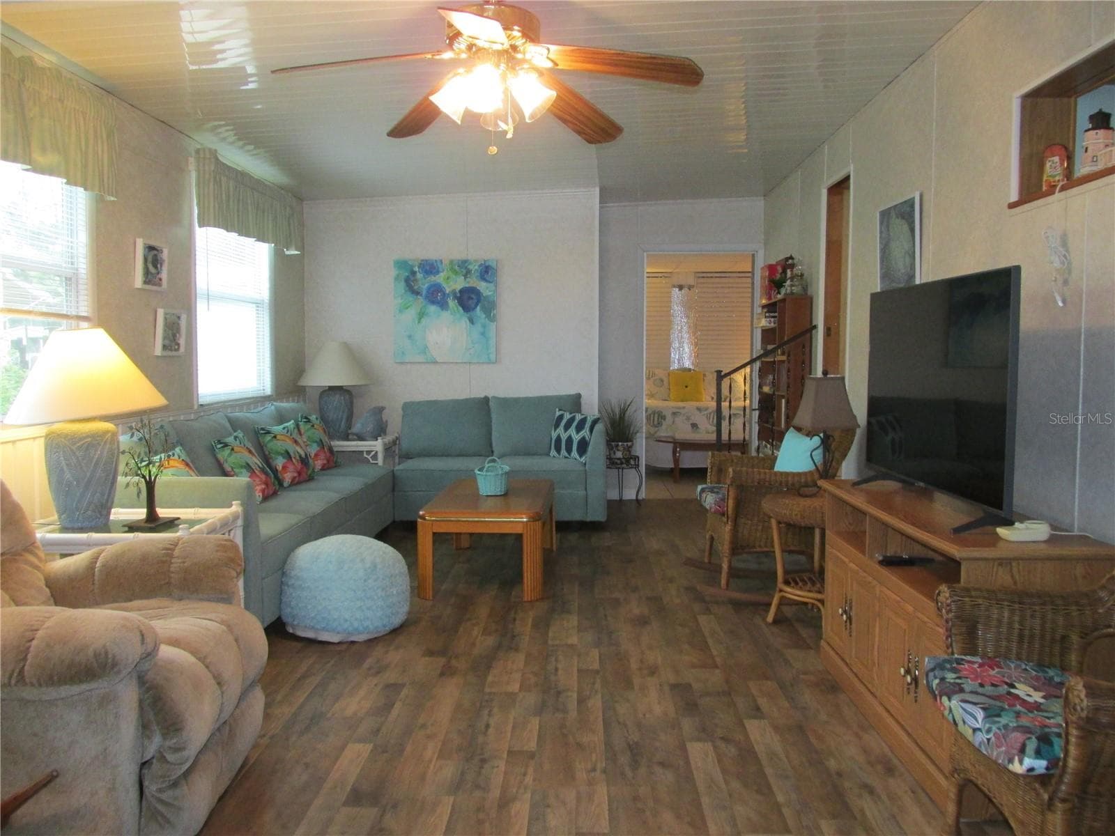 Manufactured Home at 79 SADDLEBAG TRL, LAKE WALES, photo 5 of 20