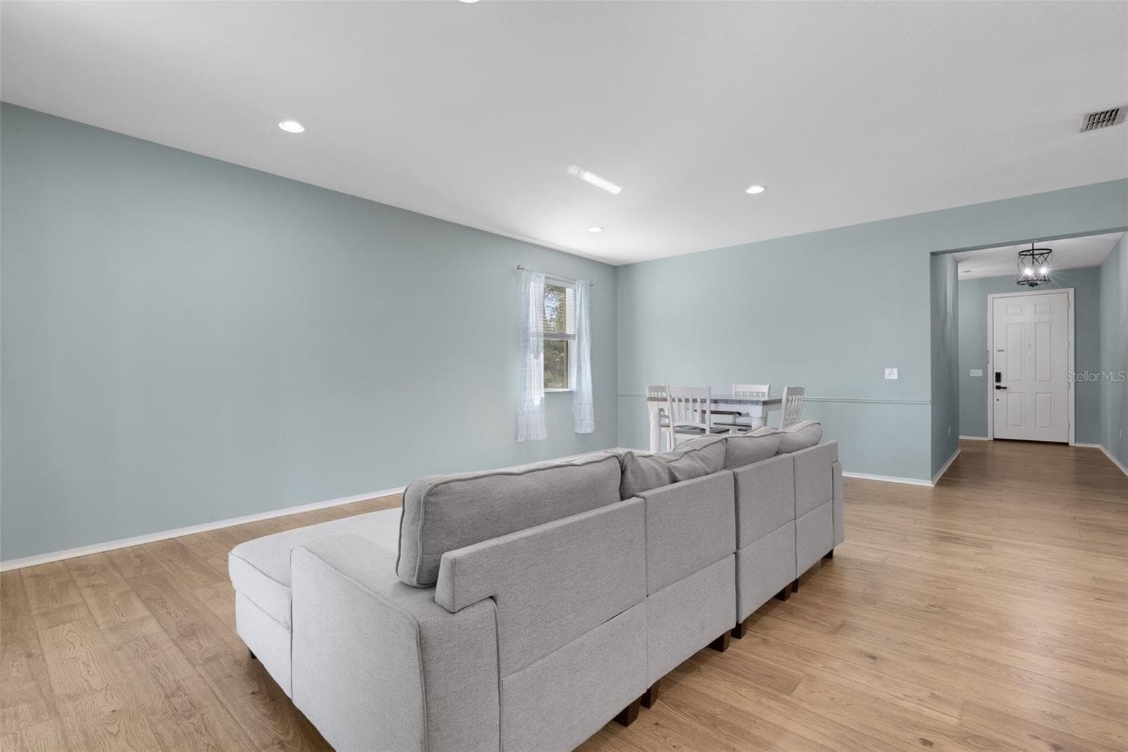 Open Concept Living Room/Dining Room/Kitchen - 11126 GOLDENROD FERN DR, RIVERVIEW