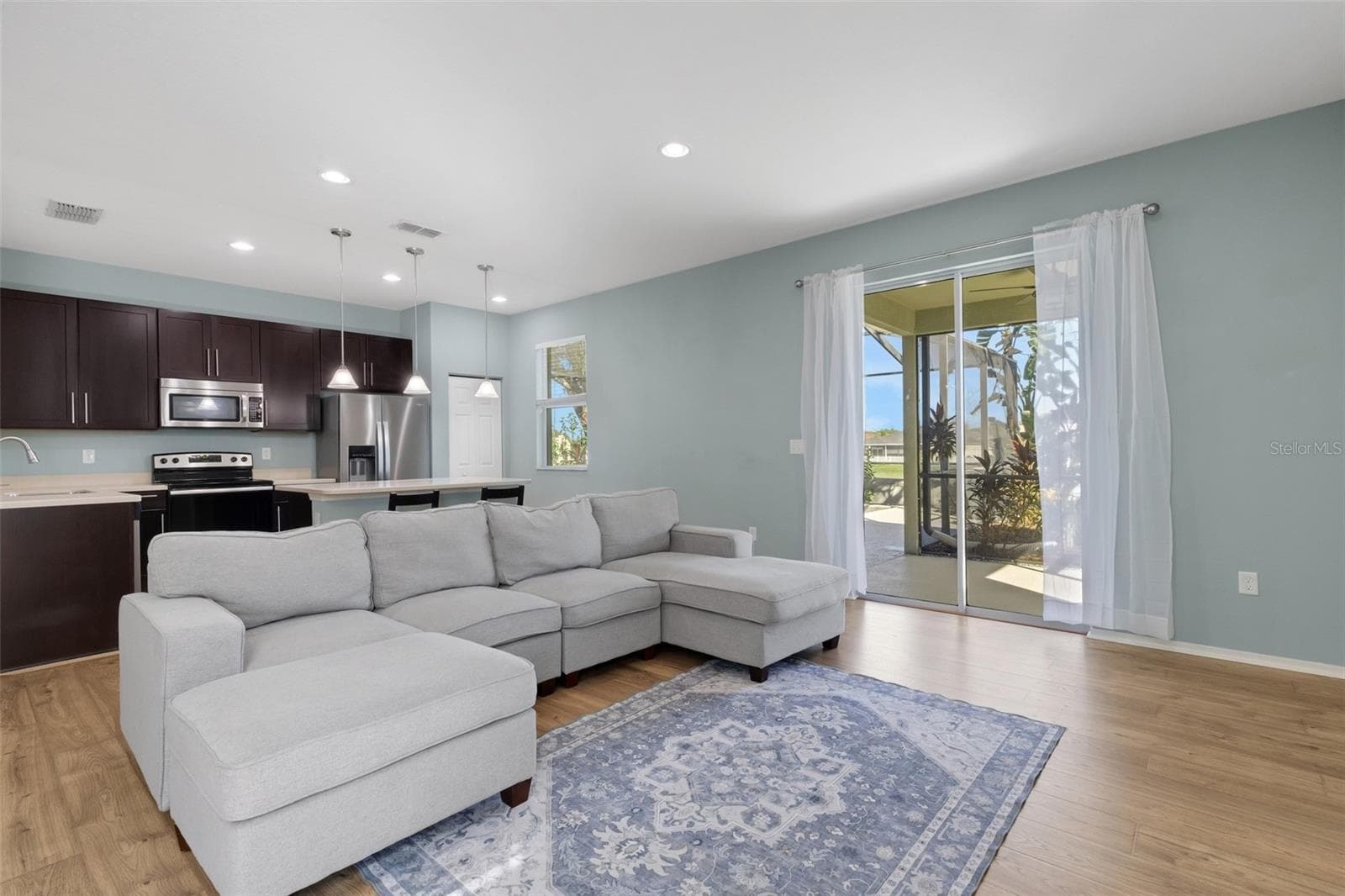 Open Concept Living Room/Dining Room/Kitchen - 11126 GOLDENROD FERN DR, RIVERVIEW