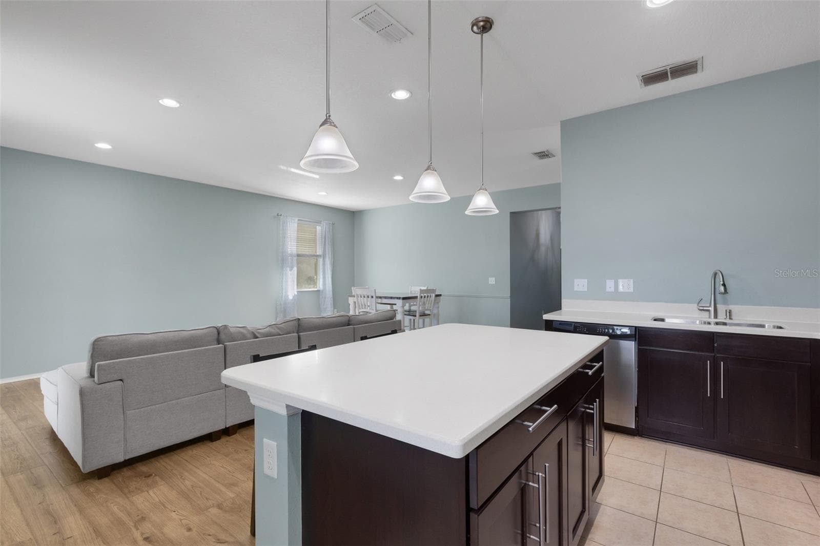Spacious, Open Concept Kitchen/Living Room/Dining Room - 11126 GOLDENROD FERN DR, RIVERVIEW
