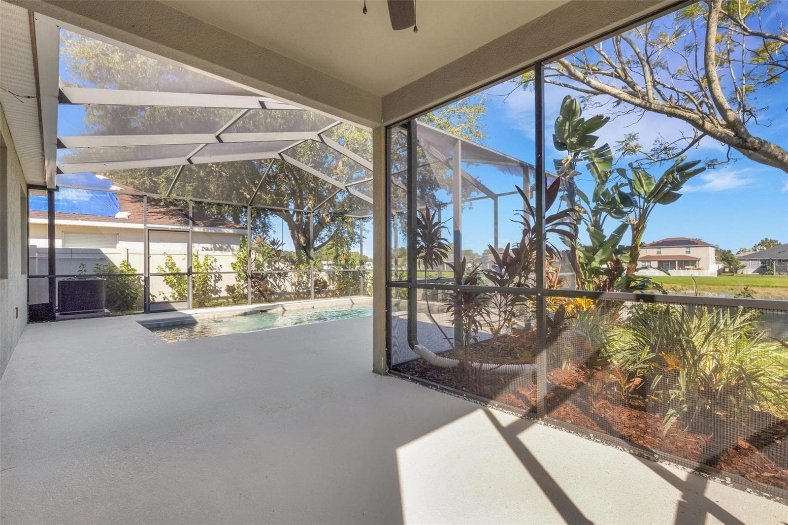 Lanai / Covered Porch Opens to Pool - 11126 GOLDENROD FERN DR, RIVERVIEW