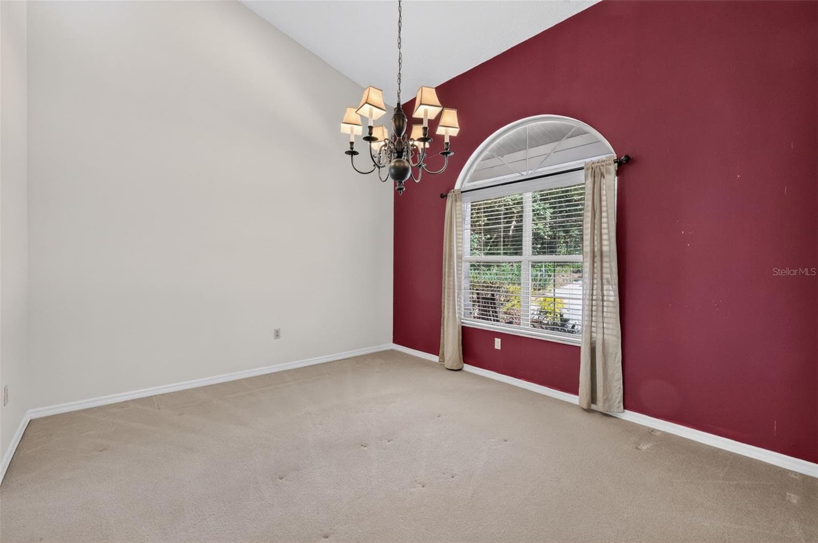 Single Family Residence at 2103 E CROOKED LAKE DR, EUSTIS, photo 20 of 64