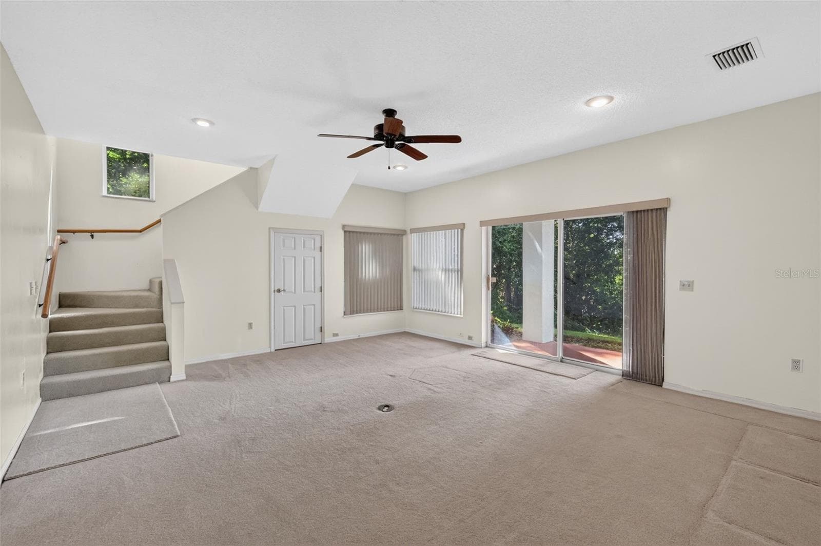 Single Family Residence at 2103 E CROOKED LAKE DR, EUSTIS, photo 33 of 64