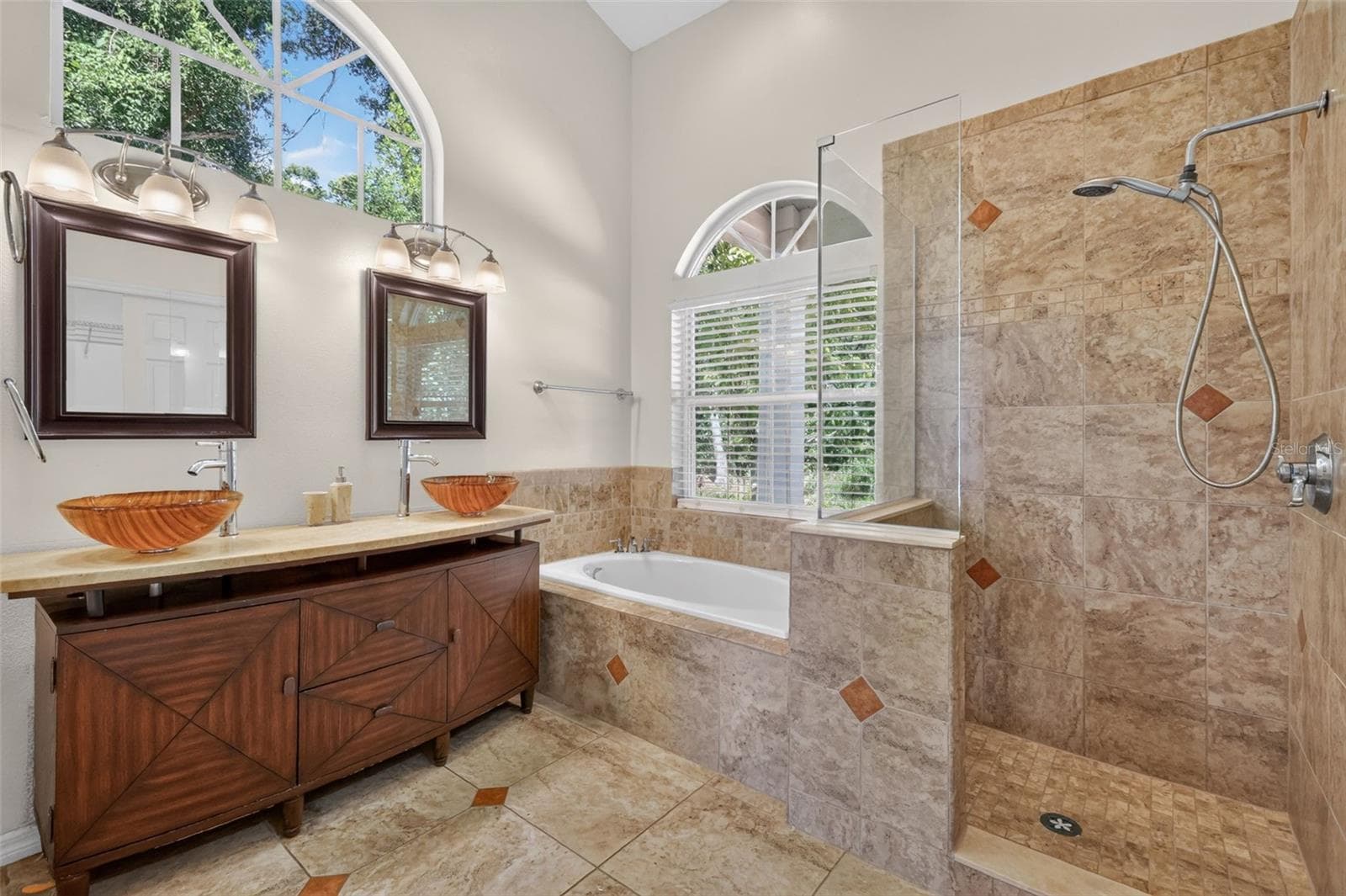 Single Family Residence at 2103 E CROOKED LAKE DR, EUSTIS, photo 44 of 64