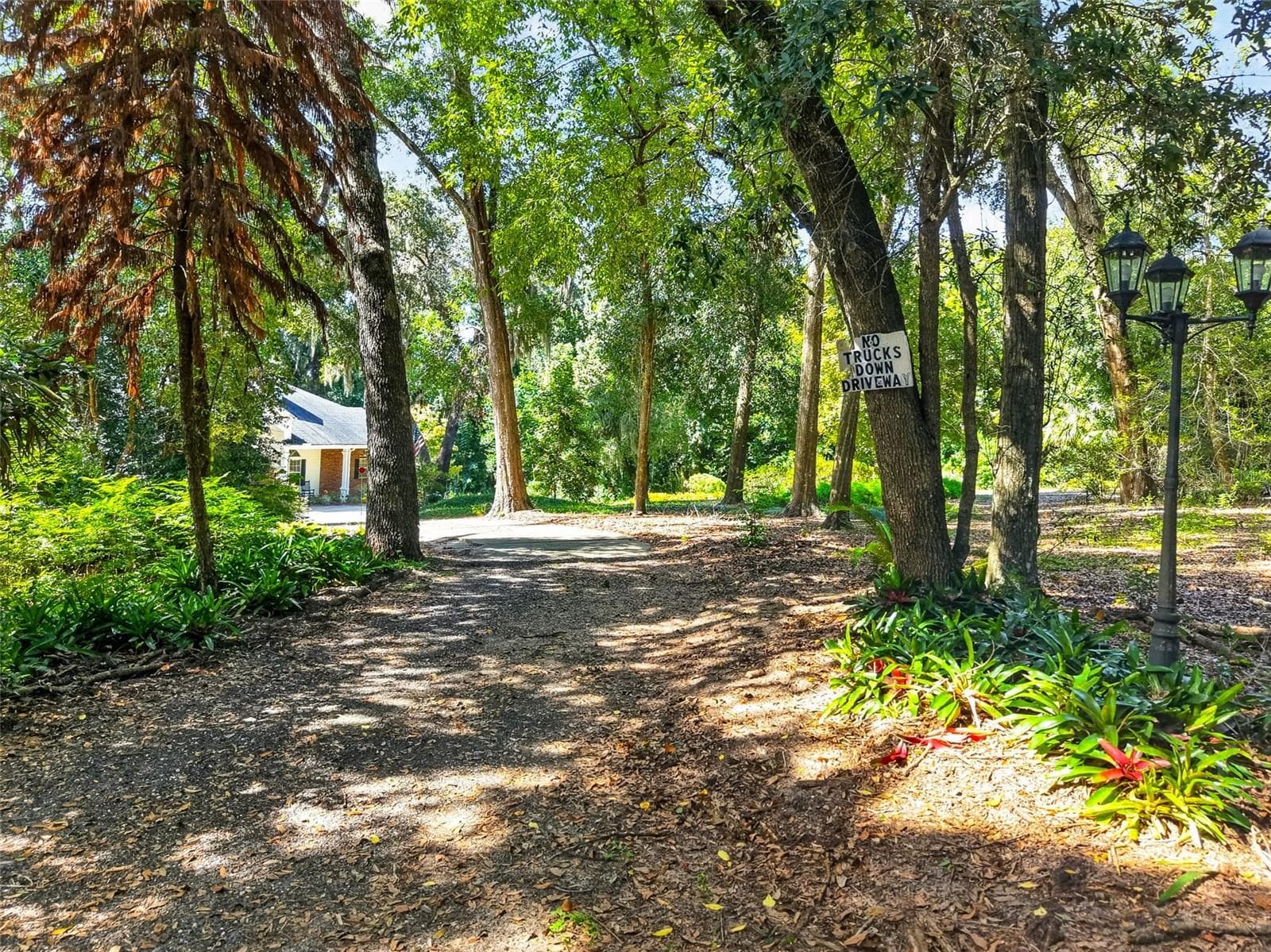 Single Family Residence at 2103 E CROOKED LAKE DR, EUSTIS, photo 58 of 64