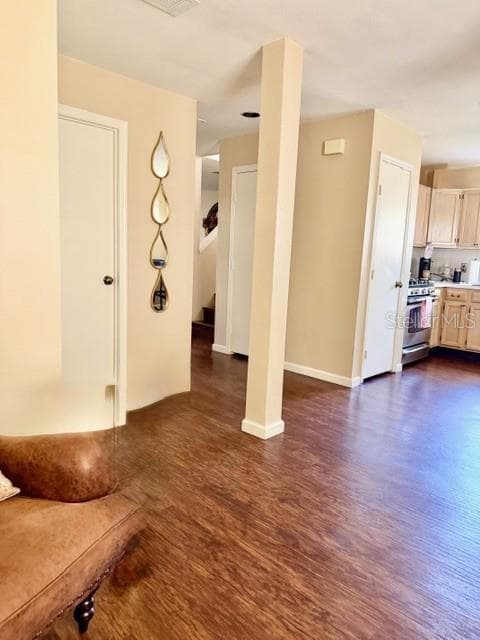 Townhouse at 13020 LORNA PL, TAMPA, photo 11 of 41