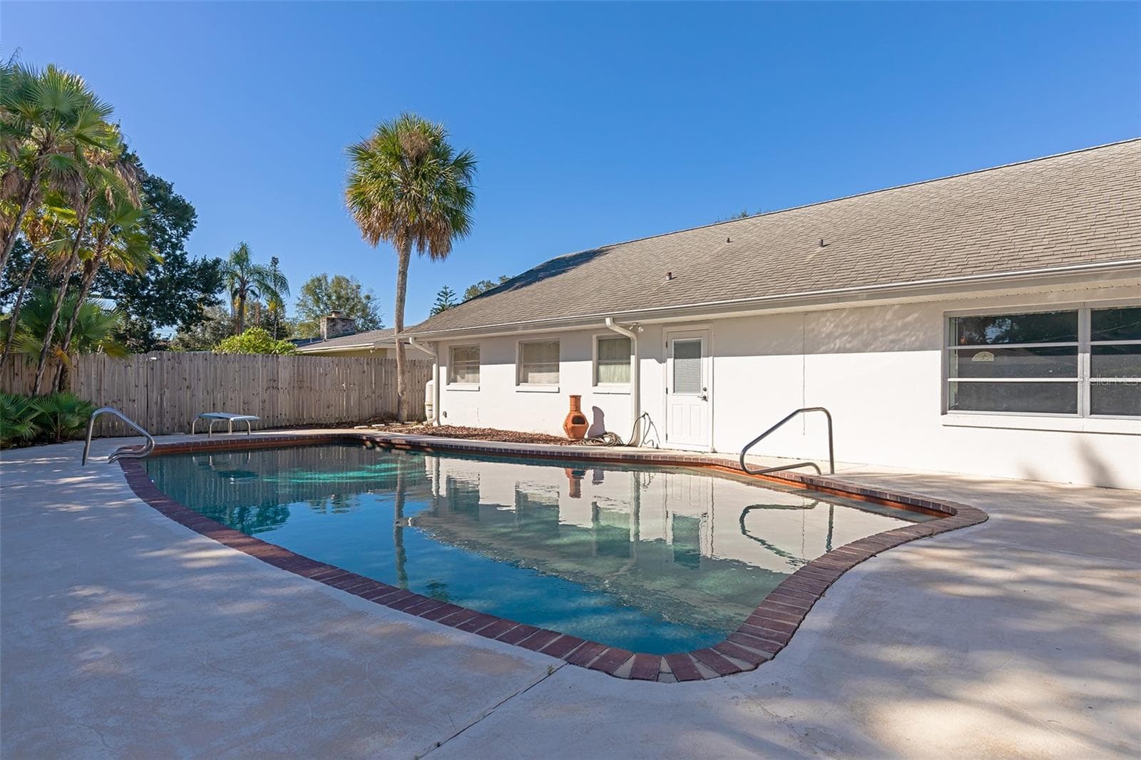Backyard Pool - 5119 PELLEPORT AVE, BELLE ISLE