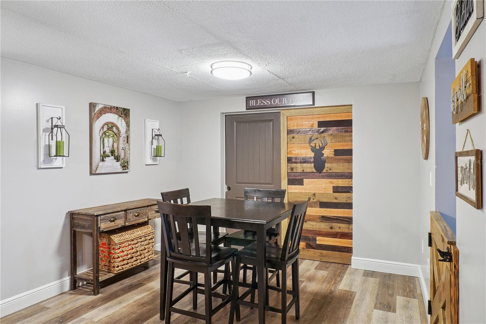 Single Family Residence at 7615 CUMBER DR, NEW PORT RICHEY, photo 9 of 26