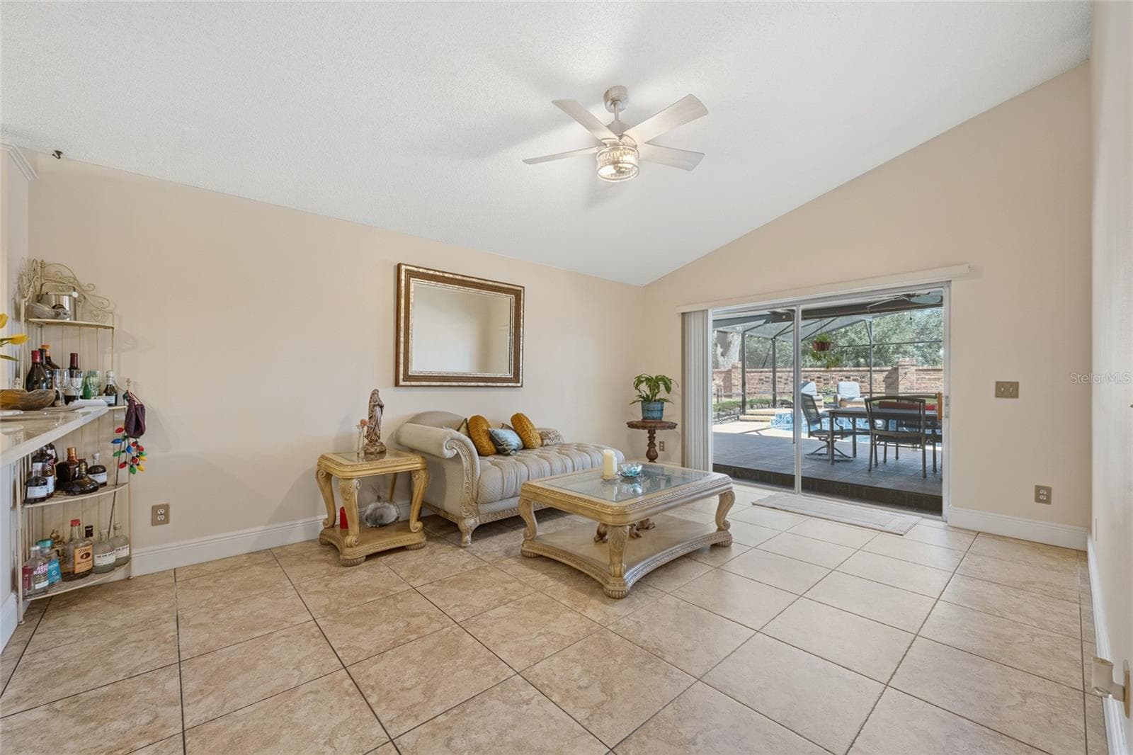 Single Family Residence at 1027 KELLY CREEK CIR, OVIEDO, photo 9 of 38