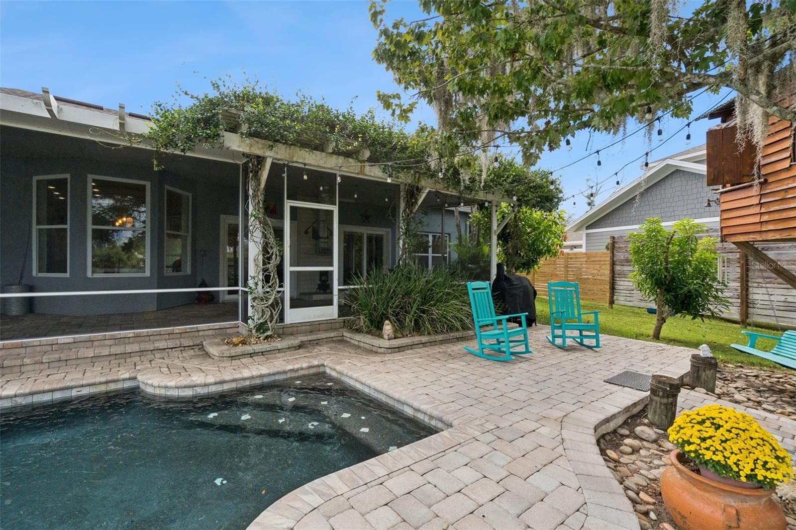 Single Family Residence at 104 SMITHSON DR, OVIEDO, photo 35 of 62