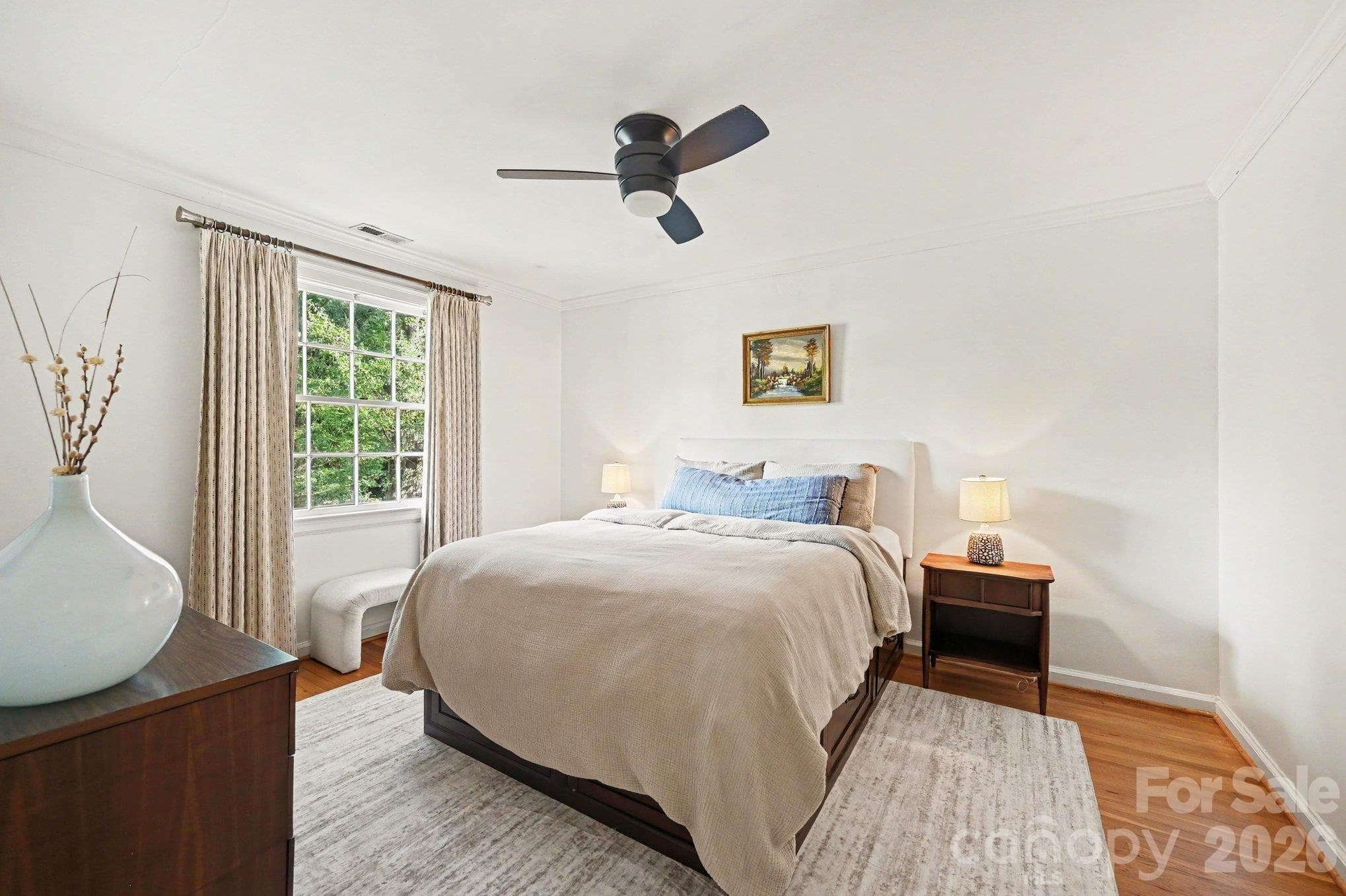 Condominium at 101 S Laurel Avenue, Charlotte, photo 12 of 23