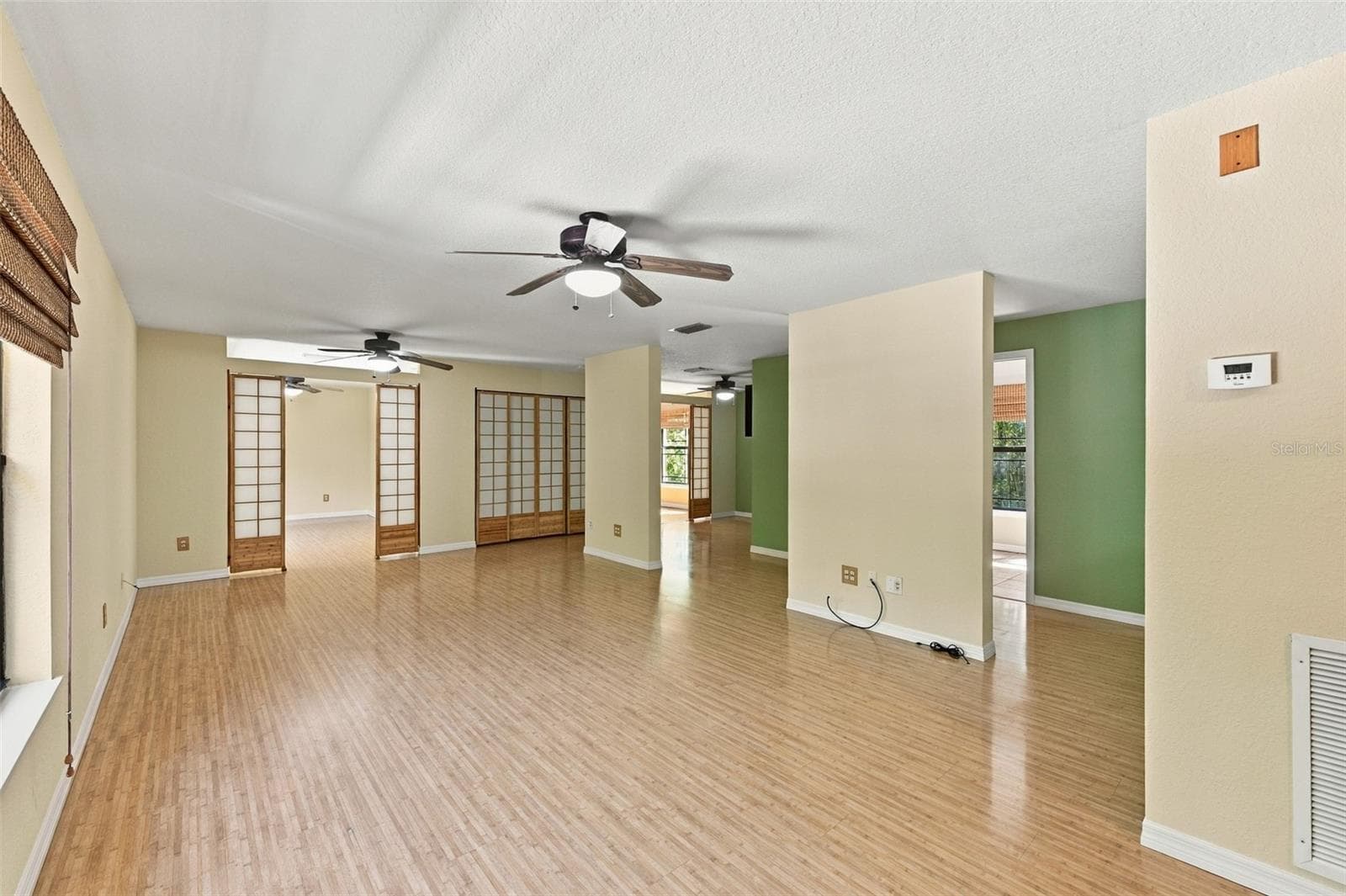 Single Family Residence at 3110 TURKEY WALK LN, WIMAUMA, photo 14 of 31